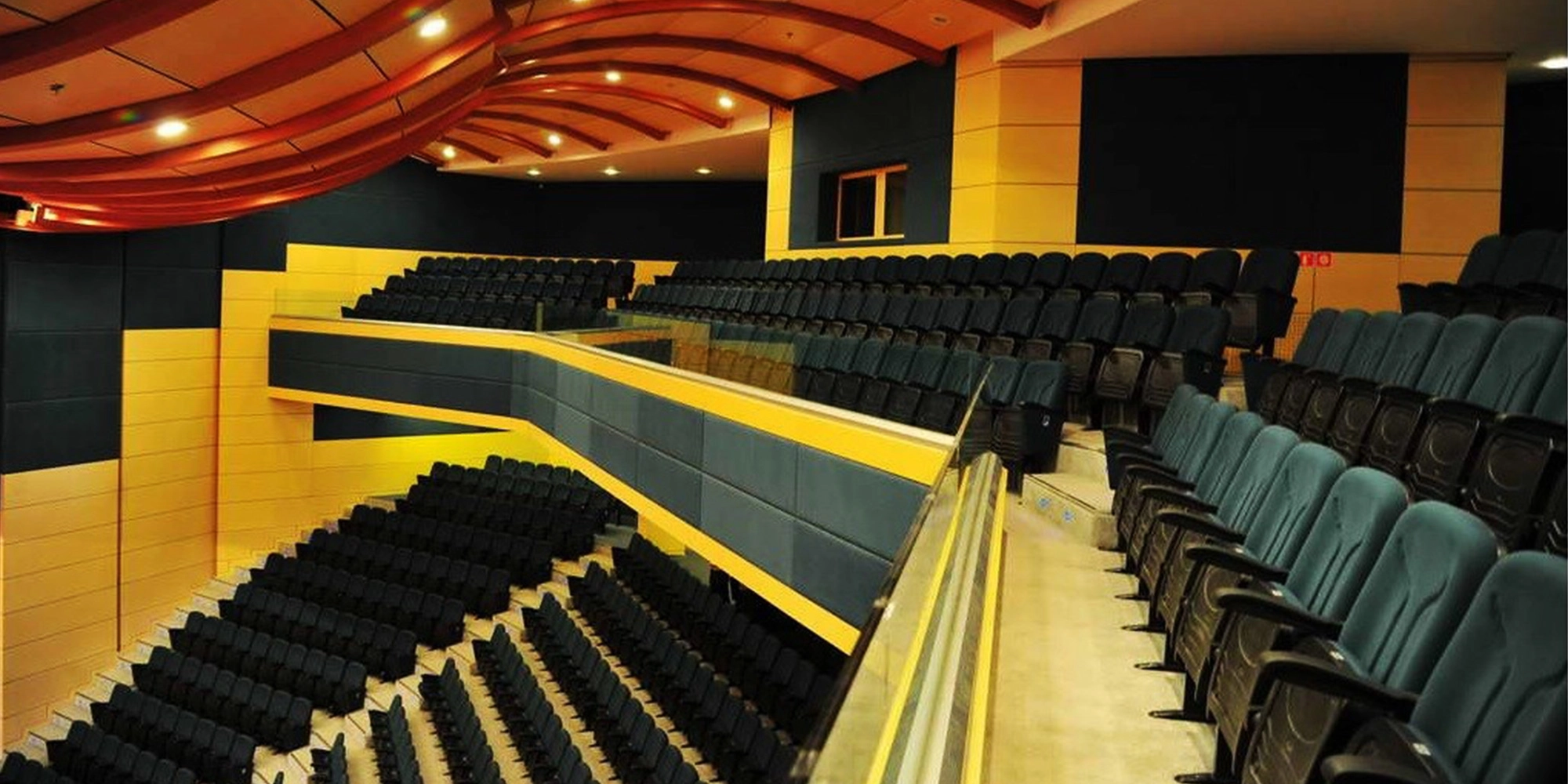 Ceremony Seats 103