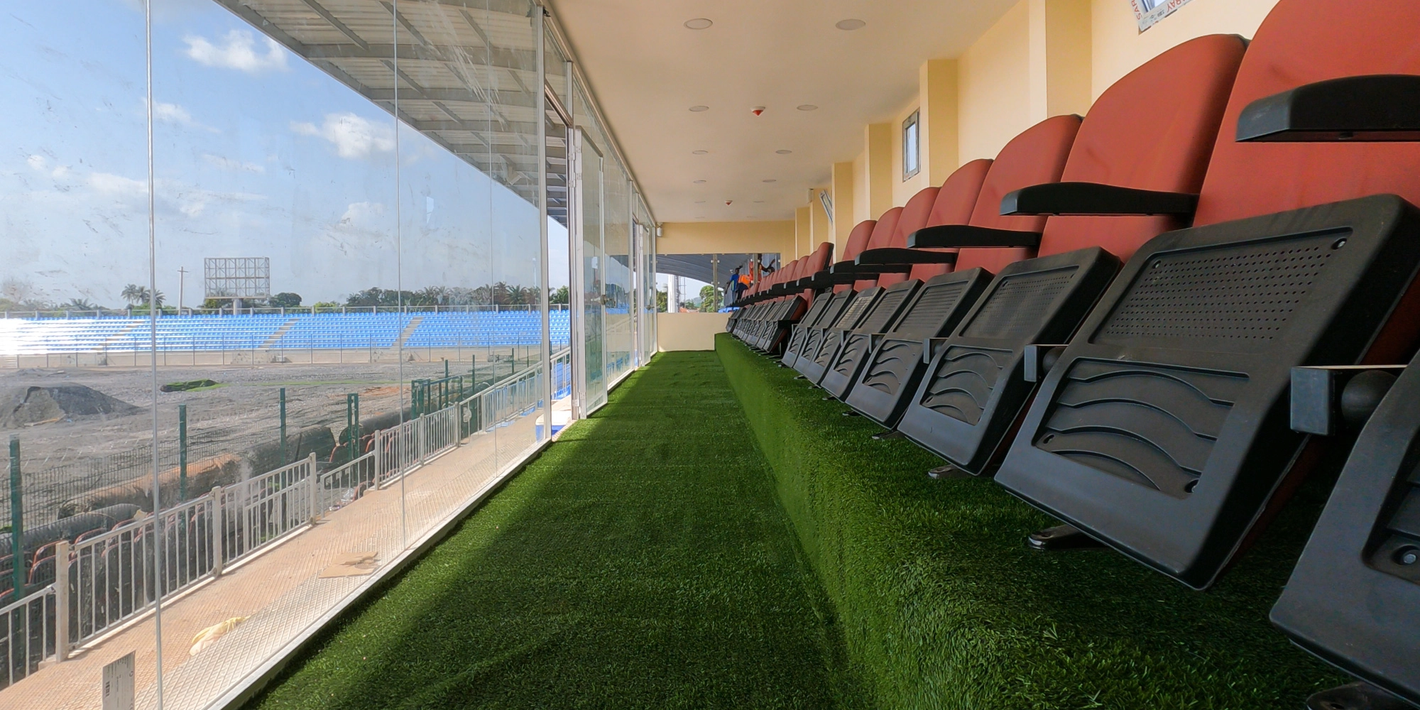 Ceremony Seats 108